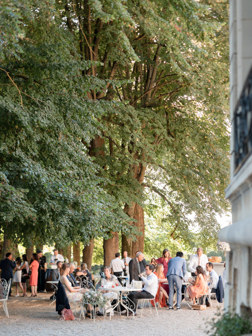 Vin d'honneur lors d'un mariage au château de Santeny